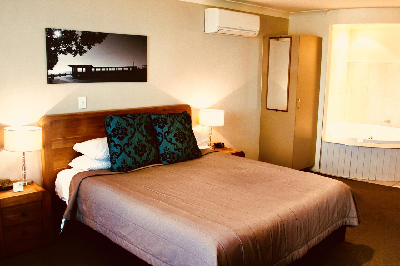 The Nautilus Napier Exterior foto A room at the hotel